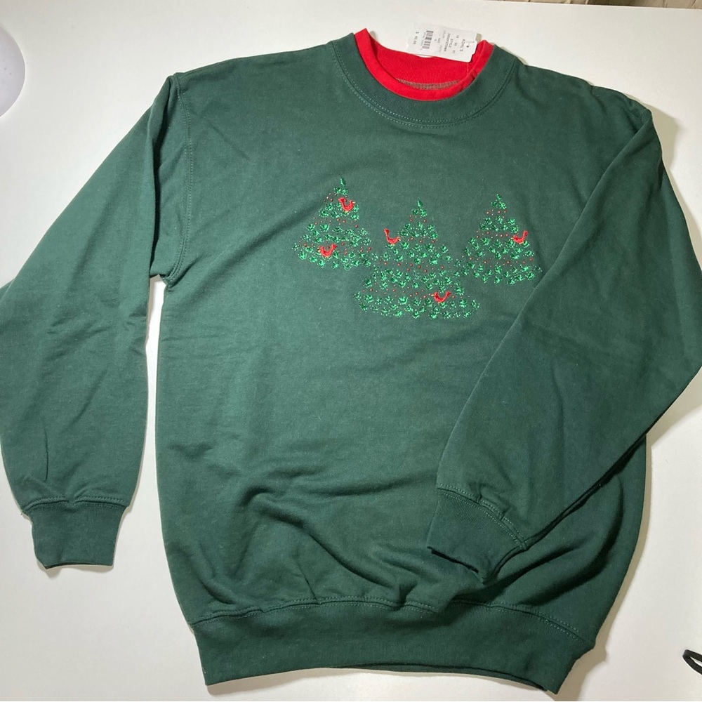 Christmas Sweatshirt Tree Cardinal M&C Sportswear Women’s Small S Holiday NWT